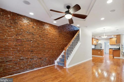 524 51st St, Philadelphia, PA 19143-1649