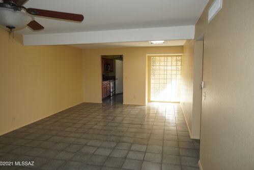 5221 Alta Vista St, Tucson AZ  85712-2136 exterior