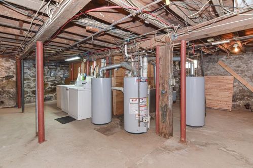 251 Burnside Ave, Woonsocket RI  02895-2188 exterior