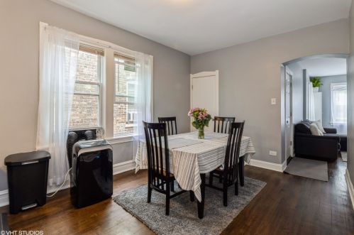 1721 Monitor Ave, Chicago IL  60639-4025 exterior