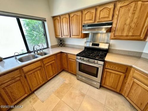 4061 Quiet Moon Dr, Tucson AZ  85718-3427 exterior