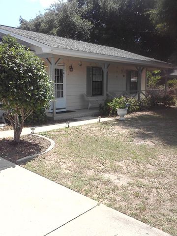 5334 Jenny Cir, Milton FL  32571-2840 exterior