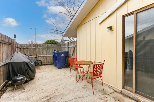 144 Briarwood Ct, Matteson IL 60443-1156 exterior