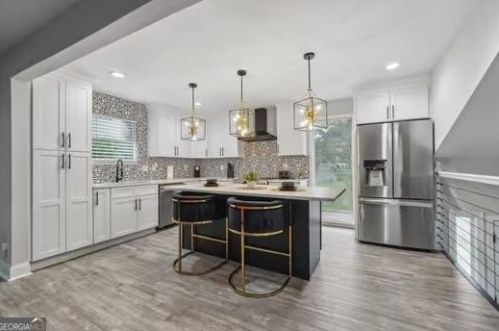 2891 Alexandria Dr, Atlanta GA  30331-5324 exterior