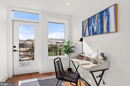 16 Adams St, Washington DC  20001-1026 exterior