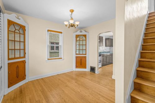 5852 Sherman Blvd, Milwaukee WI 53209-3900 exterior