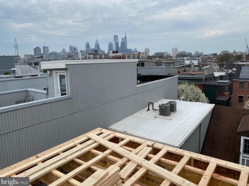 848 Leithgow St, Philadelphia PA 19123-1419 exterior