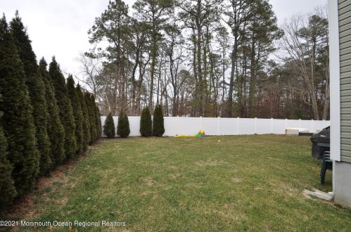 1532 Sommerell Ave, Lacey NJ 08731-3456 exterior