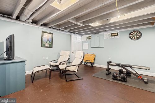 1007 21 St, Philadelphia PA 19146-4321 exterior