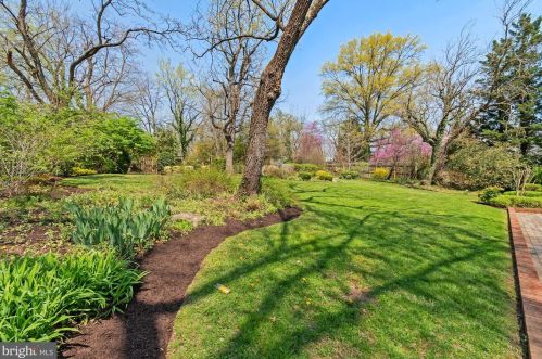 1835 Upshur St, Washington DC 20011-5351 exterior