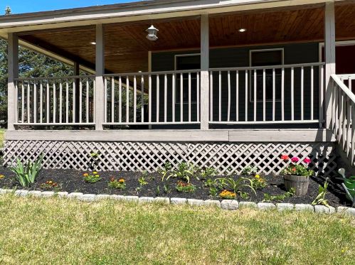 153 Bee Hole Rd, Concord, NH 03307-1317