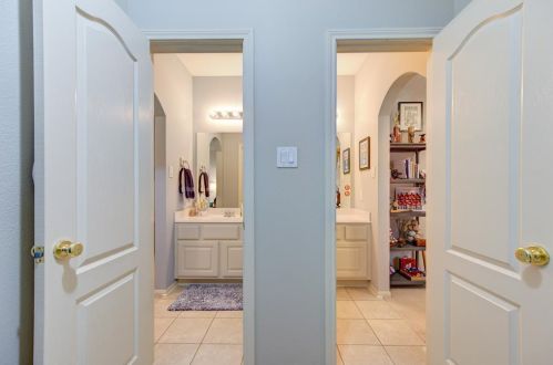 18230 Enchanted Rock Trl, Humble TX 77346-3069 exterior