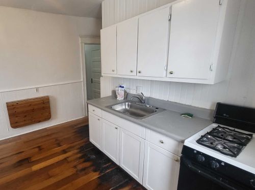 108 Winnikee Ave, Poughkeepsie NY  12601-2712 exterior