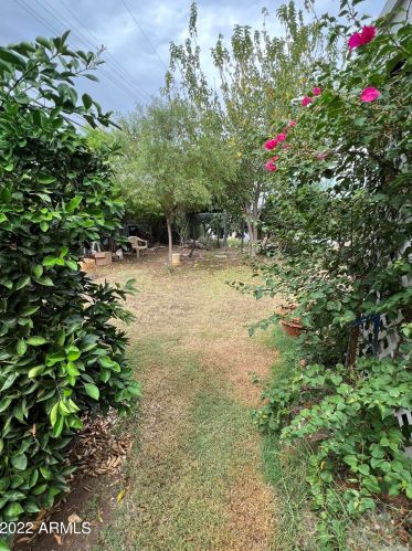 3130 47 Dr, Phoenix AZ 85031-1407 exterior