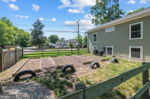 7923 Ashton St, Alexandria VA  22309-1340 exterior