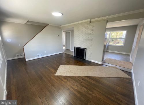 6002 Lemay Rd, Rockville MD  20851-2305 exterior