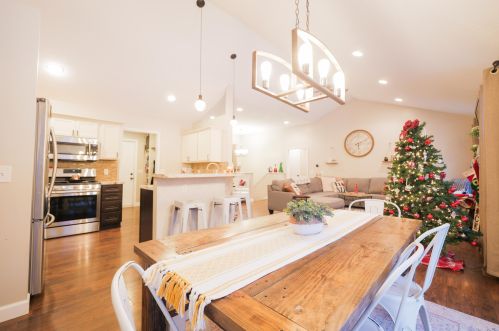 6690 Minard Dr, Meskegon MI 49442-4996 exterior