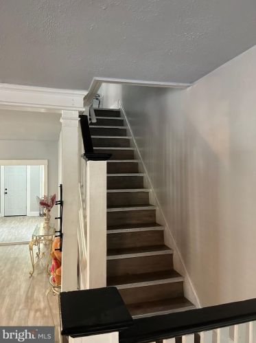 488 Riverside Ave, Trenton NJ  08618-5655 exterior