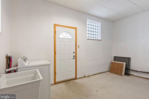 1712 2nd St, Philadelphia PA 19148-1334 exterior