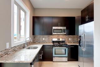 836 3rd St, Philadelphia PA  19147-3328 exterior