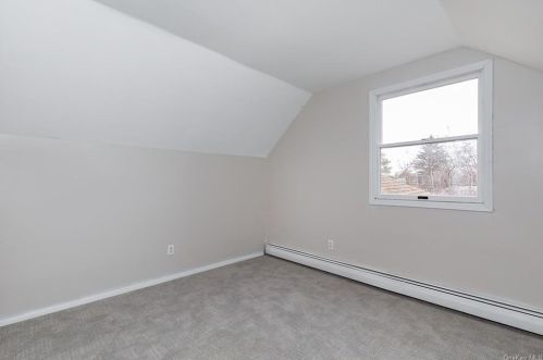 23 Marwood Dr, Poughkeepsie NY exterior