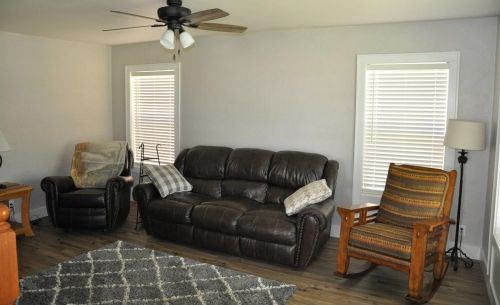 2053 105th St, Milwaukee WI  53227-1209 exterior