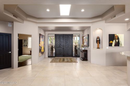 6185 Avenida De Chaparron, Tucson AZ  85750-1244 exterior