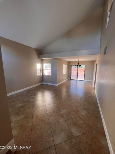 10480 Fair Mountain Dr, Tucson AZ  85737-9019 exterior