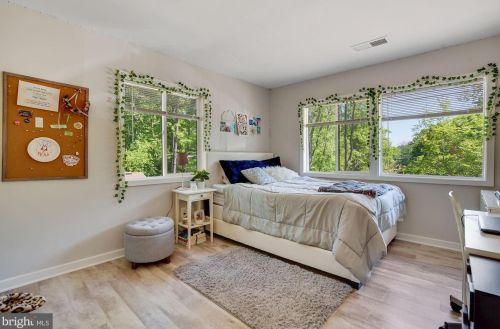 3000 Wessynton Way, Alexandria VA 22309-2225 exterior