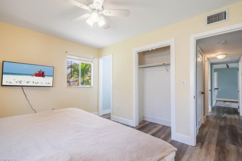 4071 Mohawk Pl, Naples FL exterior