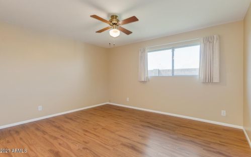 6702 42nd Ave, Phoenix AZ 85029-3068 exterior