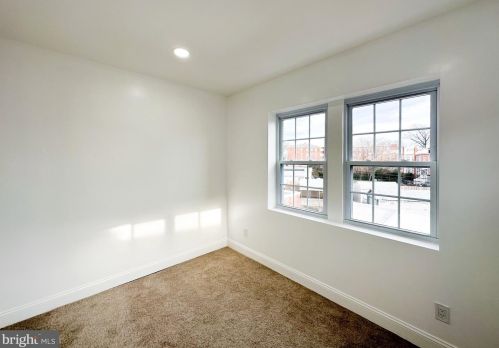 5217 New Hampshire Ave, Washington DC 20011-7920 exterior