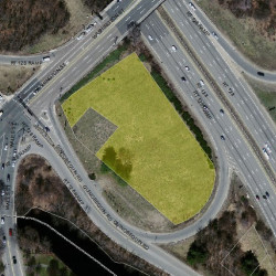 26 Quinobequin Rd, Newton MA  02462-1409 aerial view