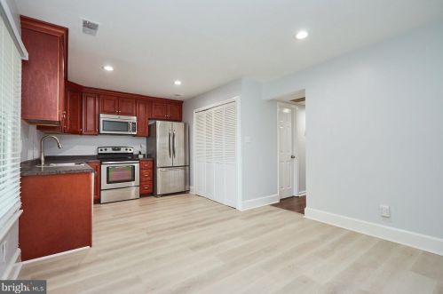 1658 Westwind Way, Mc Lean VA 22102-1603 exterior