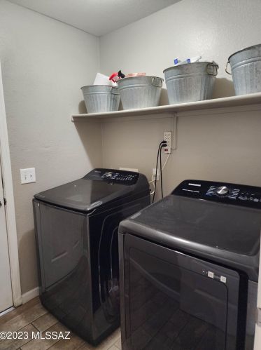 5653 Ballantry Dr, Tucson AZ  85746-1397 exterior