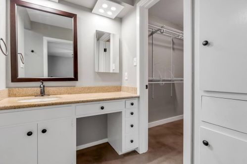 7300 Danwood Dr, Austin TX 78759-3755 exterior