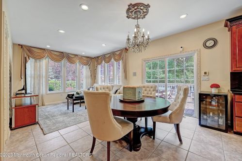 17 Monticello Ct, Morganville NJ 07751-4162 exterior