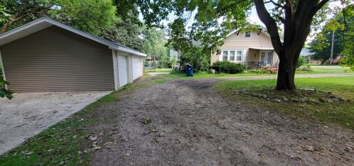 1307 Texel Dr, Kalamazoo, MI 49048-1257
