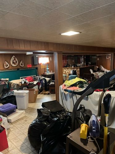 1913 93 St, Chicago IL 60643-6358 exterior