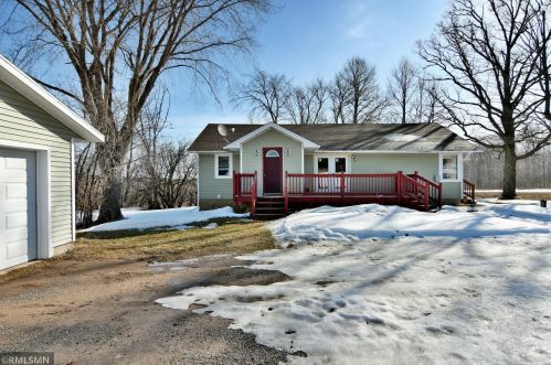 2806 14 Ave, Canton WI exterior