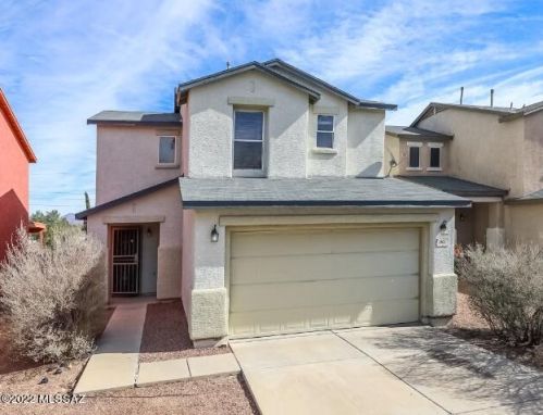 2103 Mcconnell Dr, Tucson AZ  85710-8091 exterior