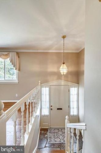 220 Grandin Ave, Rockville MD  20850-1640 exterior