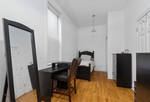 2513 Walton St, Chicago IL 60622-4510 exterior