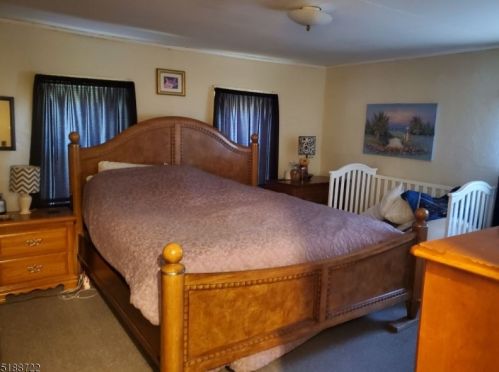 511 Spg St, Belvidere NJ 07823-1410 exterior