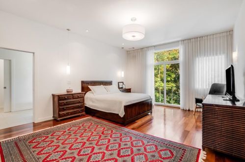 2679 Acorn Ave, Atlanta GA 30305-3703 exterior