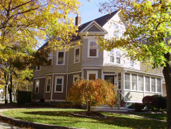 127 Dickerman Rd, Newton, MA 02461-1303