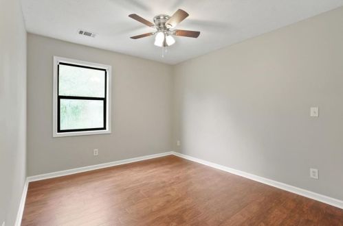 3918 Vly Brk Rd, Lithonia GA 30039-4280 exterior