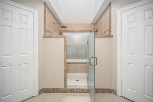 5203 Mnr Gln Dr, Humble TX 77345-1456 exterior