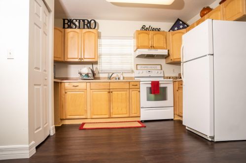 504 11 Ave, Boynton Beach FL 33435-3053 exterior