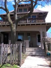 3208 Oakland Ave, Milwaukee WI  53211-3050 exterior